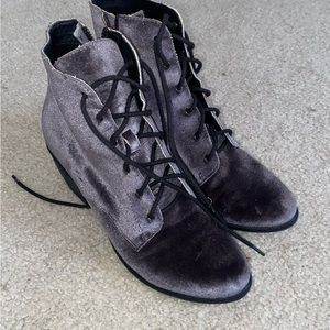 Dolce vita shoes size 8